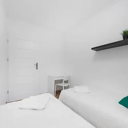 Mgr W Samym Centrum Warszawy By Metro Rondo Onz - Super Bed Year23 * Varšava