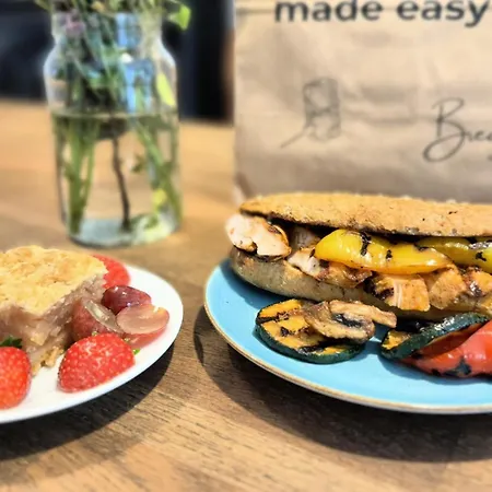 公寓 Mgr W Samym Centrum Warszawy By Metro Rondo Onz - Super Bed Year23